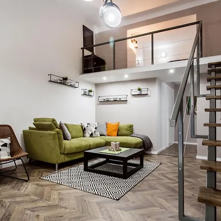 Walk To Nightlife From Elegant And Quiet * Будапешт